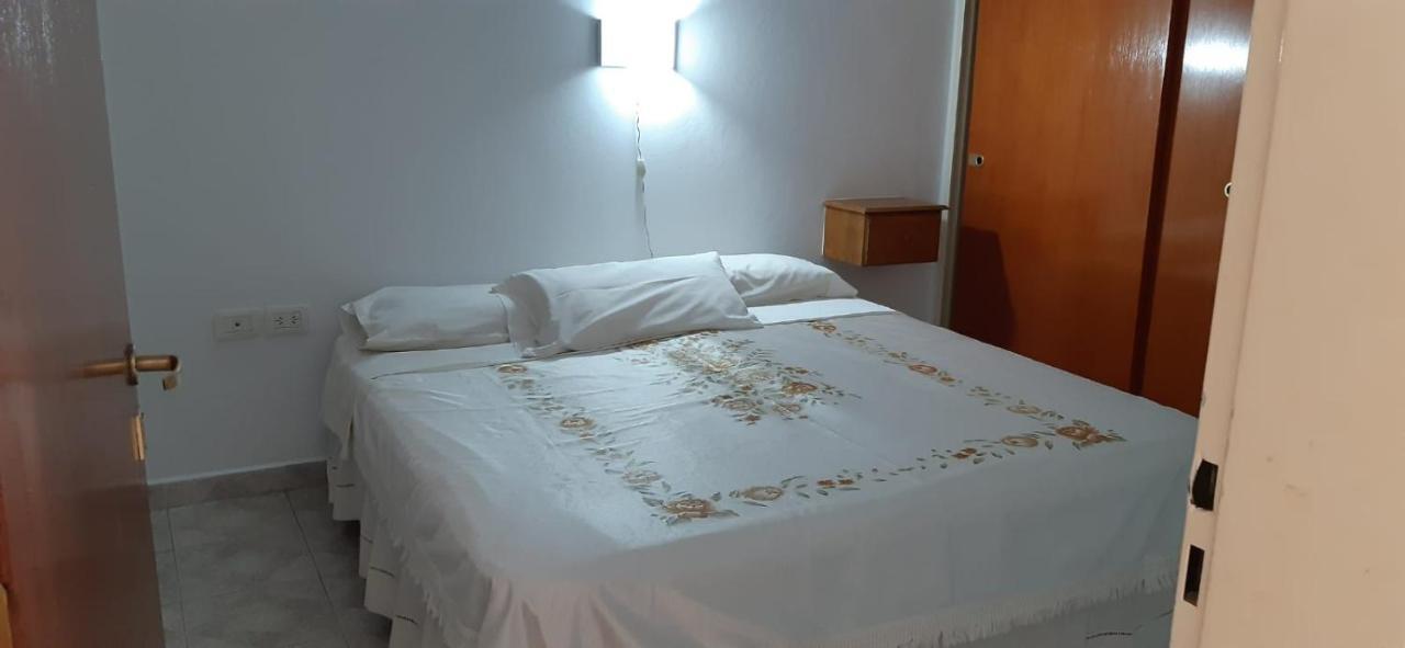 Apartamento Apart Imperio 1 Río Cuarto Exterior foto